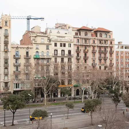 Diagonal/paseo De Gracia 4 Pax Apartment *