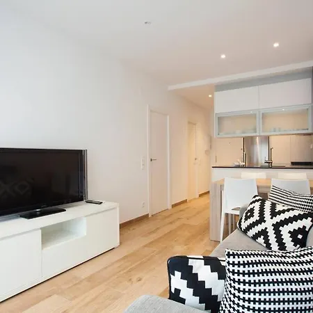 Diagonal/paseo De Gracia 4 Pax Apartment Barcelona