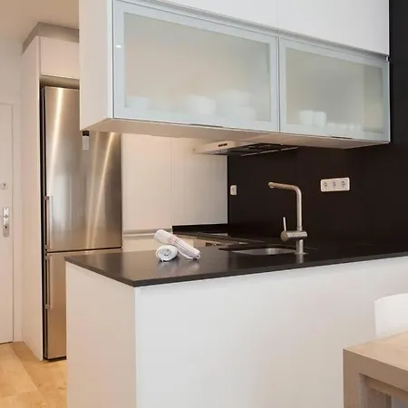Apartment Diagonal/paseo De Gracia 4 Pax *